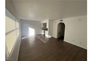 1919 Lillie St H, Fort Myers