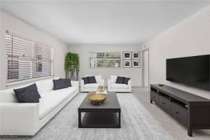 780 10th Ave S 4, Naples