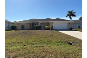 2718 Sw 35th Ln, Cape Coral