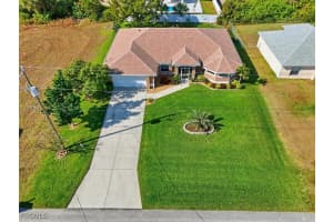 2512 Nw 8th Pl, Cape Coral
