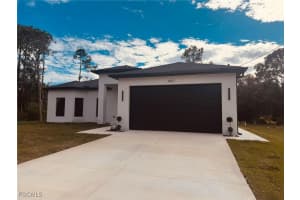 3421 26th St W, Lehigh Acres