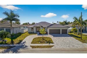 2700 Beach Pkwy W, Cape Coral 2700 Beach Pkwy W, Cape Coral