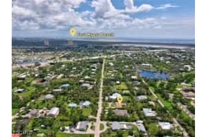 16320 Arbor Ridge Dr, Fort Myers