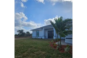 1010 Ne 34th Ln, Cape Coral