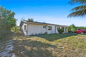 18470 Geranium Rd, Fort Myers