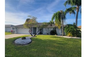 2505 6th St W, Lehigh Acres