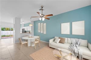 3646 Pine Oak Cir 105, Fort Myers