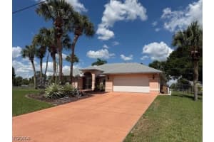 1200 Elaine Ave N, Lehigh Acres