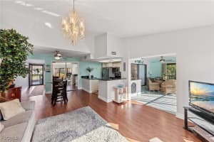 5970 Trailwinds Dr 121, Fort Myers