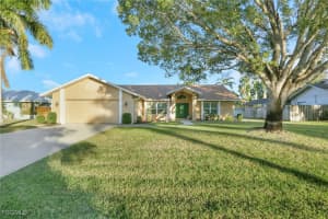 5739 Inverness Cir, North Fort Myers