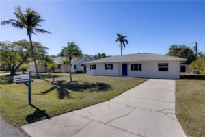 7171 Drake Dr, Fort Myers