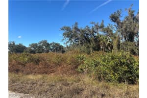 646 Kleinart Dr Nw, Lehigh Acres