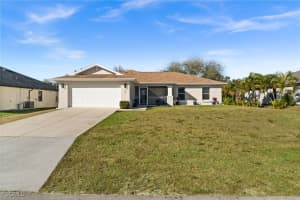 844 Ne 6th Pl, Cape Coral