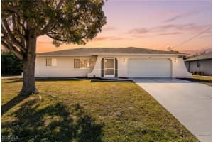 1914 Se 12th St, Cape Coral 1914 Se 12th St, Cape Coral