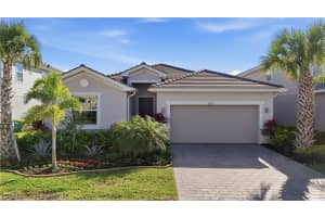 2662 Scarlet Way, Naples