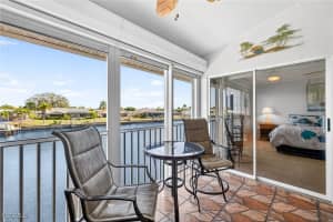 3933 Se 11th Pl 208, Cape Coral