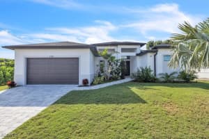 1716 Sw 44th Ter, Cape Coral