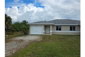 2502 Park Rd, Lehigh Acres