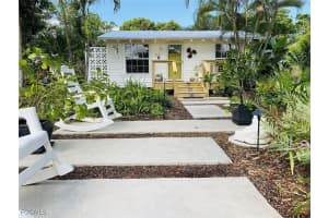 16111 Tortuga St, Bokeelia 16111 Tortuga St, Bokeelia