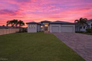131 Sw 57th St, Cape Coral