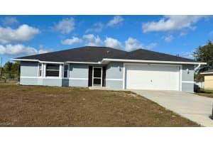 3906 13th St W, Lehigh Acres