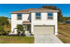 1109 Corry St E, Lehigh Acres