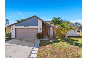 1212 Se 19th St, Cape Coral