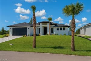 1907 Ne 34th Ter, Cape Coral