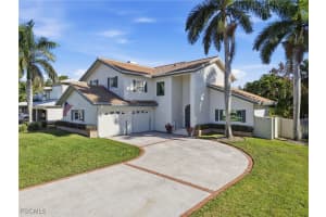 8380 Aqua Cove Ln, North Fort Myers