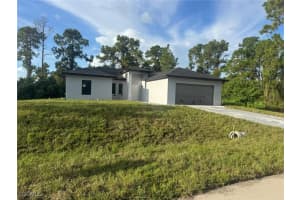 1206 E 11th St, Lehigh Acres