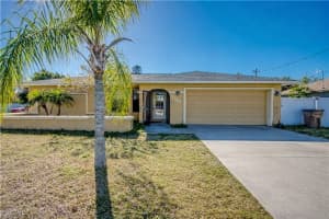 1142 Se 19th Ter, Cape Coral