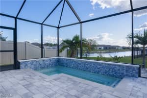 8824 Cascade Price Cir, North Fort Myers