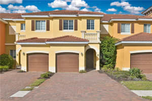 10120 Tin Maple Dr 19, Estero