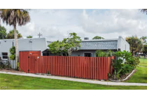 1165 Palm Ave 3b, North Fort Myers
