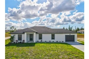 1918 Nw 21st Ter, Cape Coral