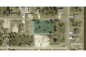 1072 Bells St E, Lehigh Acres