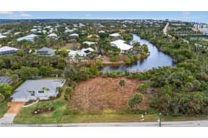 3304 Saint Kilda Rd, Sanibel