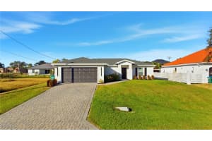 1910 Nw 27th Pl, Cape Coral 1910 Nw 27th Pl, Cape Coral