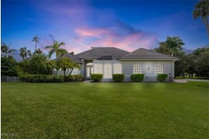 12800 Treeline Ct, North Fort Myers