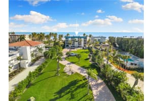 3049 W Gulf Dr 101, Sanibel