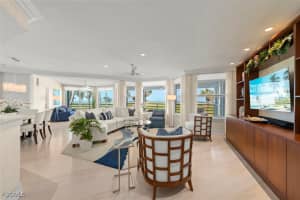 1641 Lands End Village, Captiva
