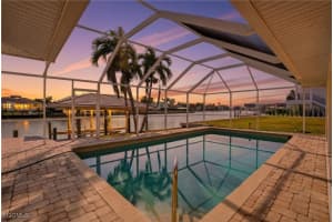 380 Conners Ave, Naples