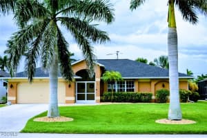 1823 Sw 39th St, Cape Coral