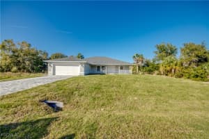 6031 Lacota Ave, Fort Myers