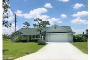 561 Foxcreek Dr, Lehigh Acres