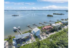 21401 Widgeon Ter, Fort Myers Beach