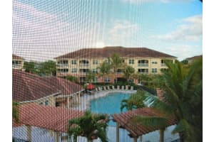 1113 Van Loon Commons Cir 304, Cape Coral