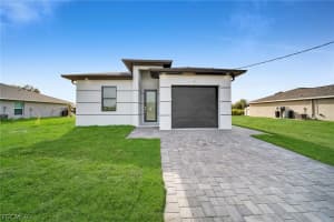 730 Goldrock Rd, Lehigh Acres