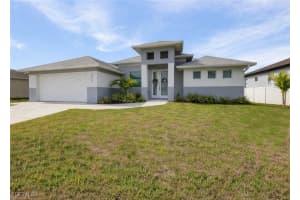 1922 Ne 17th Pl, Cape Coral