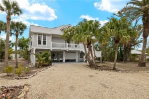 284 Ferry Landing Dr, Sanibel
